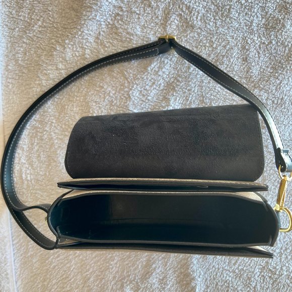 Sale 🔥 || Coach Crossbody Bags - Picture 11 of 11